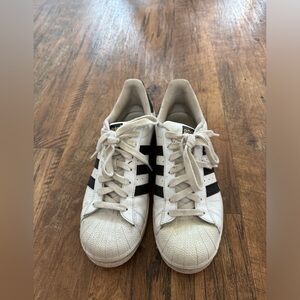 Size 9.5 adidas superstars good used condition